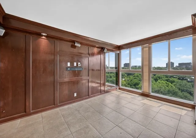 Photo 2 of Condo for sale at 3883 Turtle Creek Blvd #1005, Dallas, TX 75219 | MLS# 21317917 | Listing updated on 2026-07-07