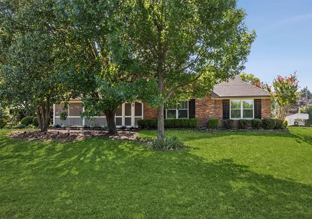 Photo 2 of Single family home for sale at 1980 Winningkoff Rd, Allen, TX 75002 | MLS# 21323081 | Listing updated on 2026-08-26
