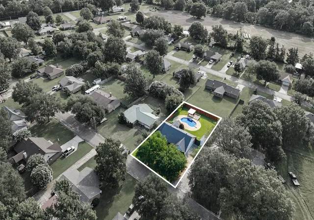 Homes for sale in New Boston, TX | 211 Meadow Dr, New Boston, TX 75570 | MLS# 21323115