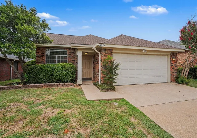 Single family home for sale at 8844 Mystic Trl, Fort Worth, TX 76118 | MLS# 21301955
