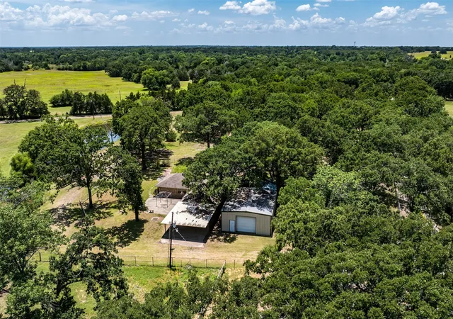 Photo 2 of Sale Pending at 2090 Cr 104, Kaufman, TX 75142 | MLS# 21323257 | Listing updated on 2026-09-29