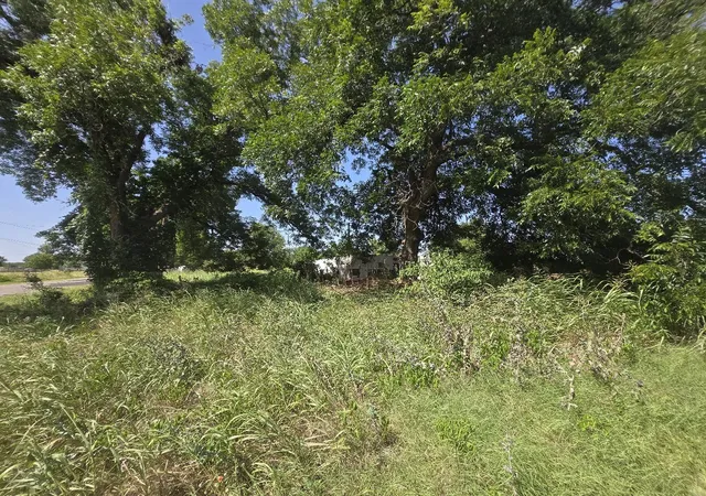 Photo 3 of Land for sale at Tbd Cimmaron Trl, Weatherford, TX 76087 | MLS# 21323271 | Listing updated on 2026-08-17