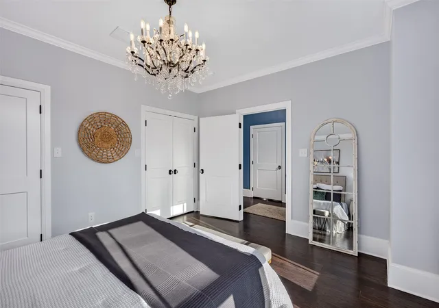 Photo 4 of Single family home for sale at 307 S Benge St, Mc Kinney, TX 75069 | MLS# 21322828 | Listing updated on 2026-08-22