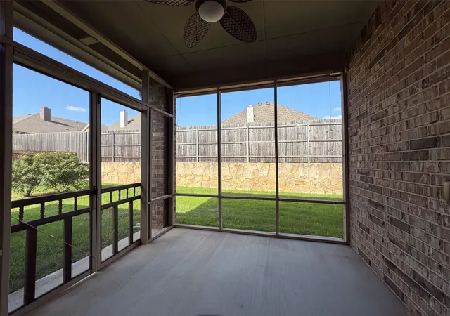 18th image of 3005 S College Ave, Decatur, TX 76234 | MLS# 21323316