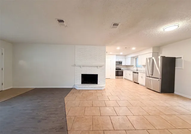 Homes for sale in Pottsboro, TX | 437 Denison Dr, Pottsboro, TX 75076 | MLS# 21323325