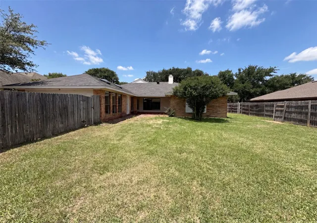 Homes for sale in Plano, TX | 6712 Coach House Ln, Plano, TX 75023 | MLS# 21323329