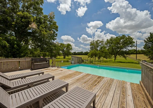 Photo 4 of Sale Pending at 580 Homer Smith Rd, Van Alstyne, TX 75495 | MLS# 21323330 | Listing updated on 2026-08-27