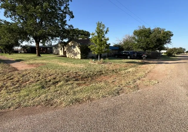Photo 3 of Single family home for sale at 116 Barb St, Roby, TX 79543 | MLS# 21323352 | Listing updated on 2026-07-07