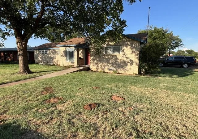 Photo 3 of Single family home for sale at 116 Barb St, Roby, TX 79543 | MLS# 21323352 | Listing updated on 2026-07-07