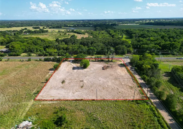 Photo 2 of Land for sale at 2324 E Main St, Mabank, TX 75156 | MLS# 21317266 | Listing updated on 2026-07-07