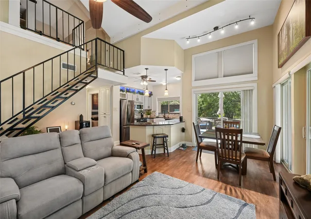 Photo 4 of Townhouse for sale at 149 Summer Pl Cir #BLDG N UNIT 149, Pottsboro, TX 75076 | MLS# 21323374 | Listing updated on 2026-08-22
