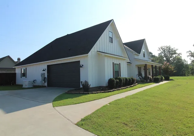 2nd image of 227 Marble Pl, Haughton, LA 71037 | MLS# 21322572