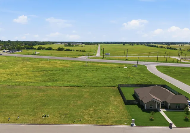 Photo 3 of Land for sale at Lot 4 Water View Ln, Waco, TX 76706 | MLS# 21316938 | Listing updated on 2026-07-23