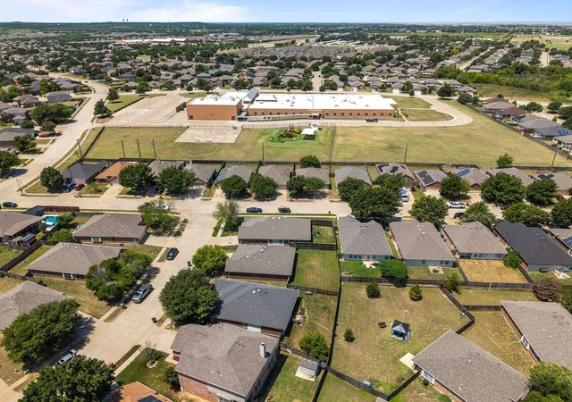Homes for sale in Crowley, TX | 549 Anchor Wy, Crowley, TX 76036 | MLS# 21318813