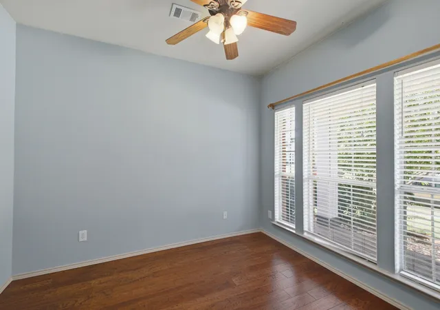 Photo 3 of Single family home for sale at 6308 Candletree Ln, Mc Kinney, TX 75070 | MLS# 21320829 | Listing updated on 2026-08-21