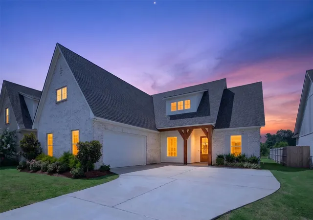 1st image of 35 Turtle Creek Dr, Benton, LA 71006 | MLS# 21322537