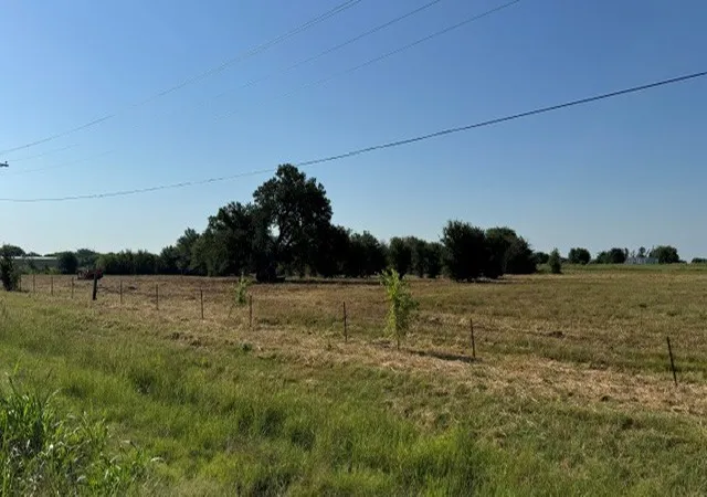 Photo 1 of Land for sale at 000 Hwy 82, Lindsay, TX 76250 | MLS# 21323537 | Listing updated on 2026-08-22
