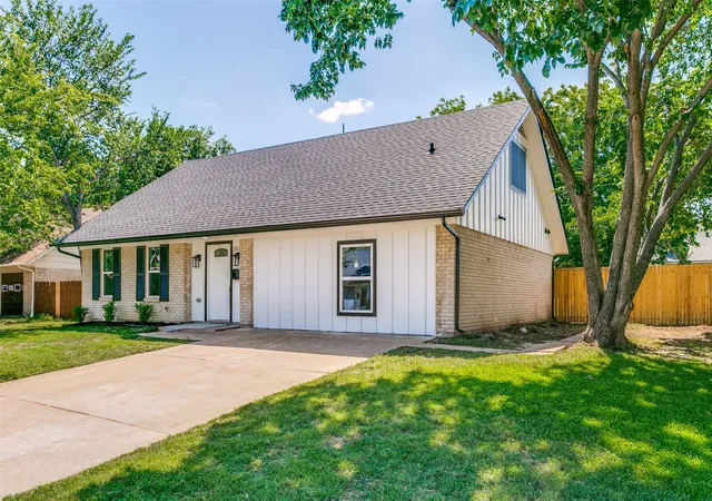 1st image of 3525 Bangor Ct E, Irving, TX 75062 | MLS# 21323545