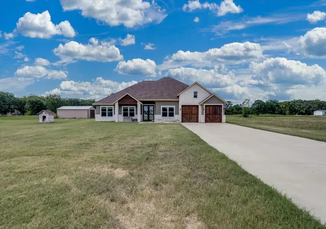 Photo 2 of Single family home for sale at 9325 County Road 4074, Scurry, TX 75158 | MLS# 21323556 | Listing updated on 2026-09-05