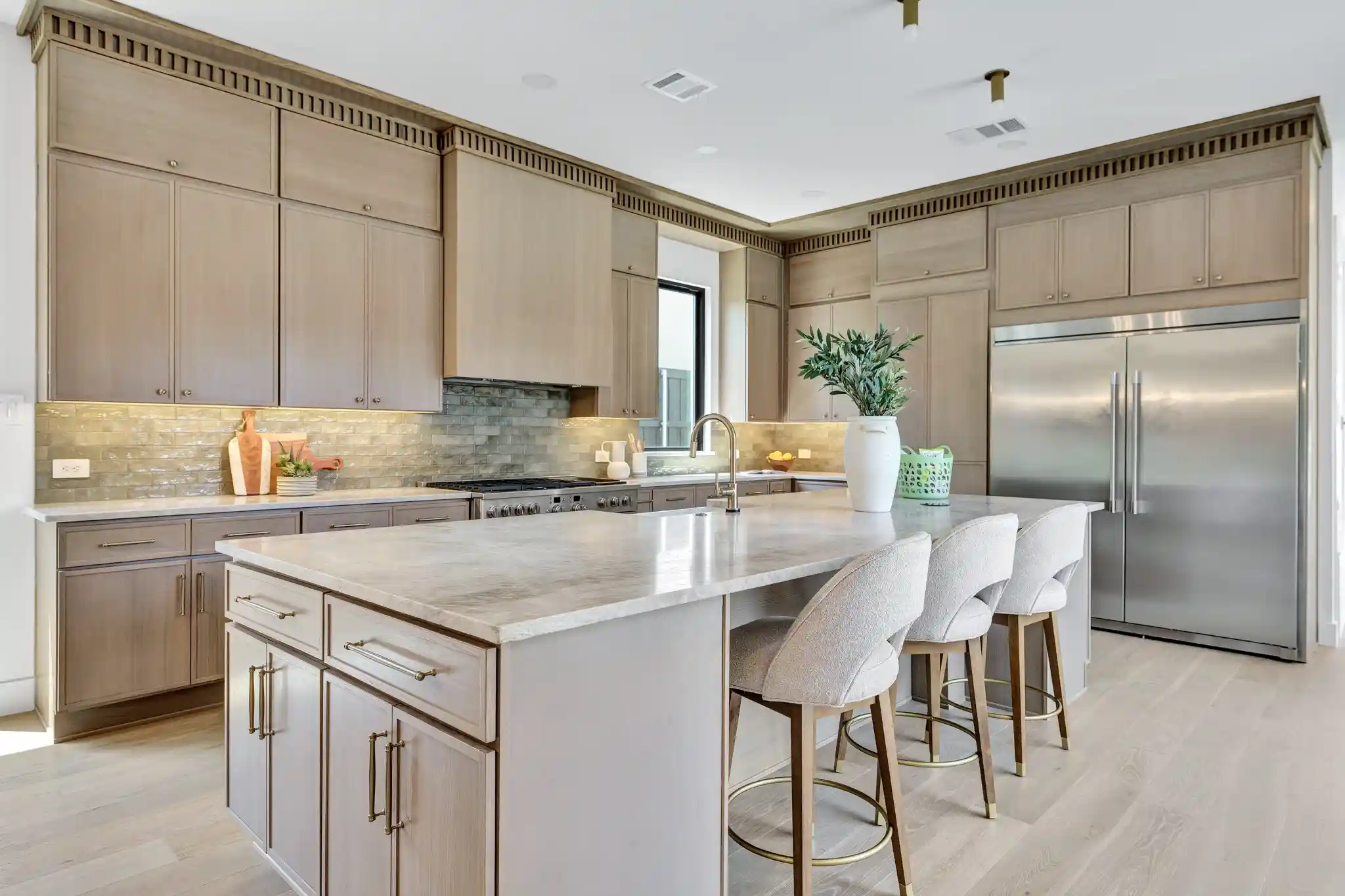 Photo 1 of Single family home for sale at 4906 Wenonah Dr, Dallas, TX 75209 | MLS# 21322317 | Listing updated on 2026-10-15