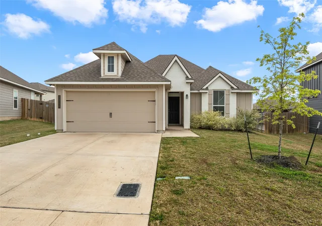 Photo 2 of Single family home for sale at 3208 Dottavio Road Road, Lorena, TX 76655 | MLS# 21323657 | Listing updated on 2026-08-22