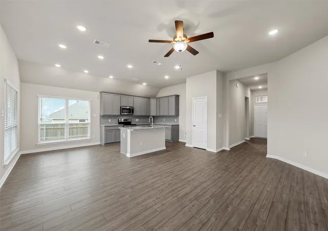 Photo 4 of Single family home for sale at 3208 Dottavio Road Road, Lorena, TX 76655 | MLS# 21323657 | Listing updated on 2026-08-22