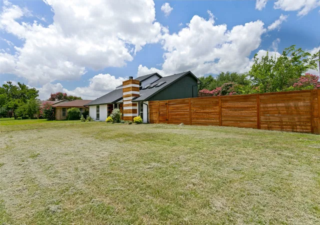 Photo 3 of Single family home for sale at 1302 Westwood Dr, Lewisville, TX 75067 | MLS# 21323534 | Listing updated on 2026-09-05