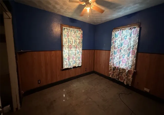 Photo 3 of Sale Pending at 3815 Alsbury St, Dallas, TX 75216 | MLS# 21312999 | Listing updated on 2026-08-04