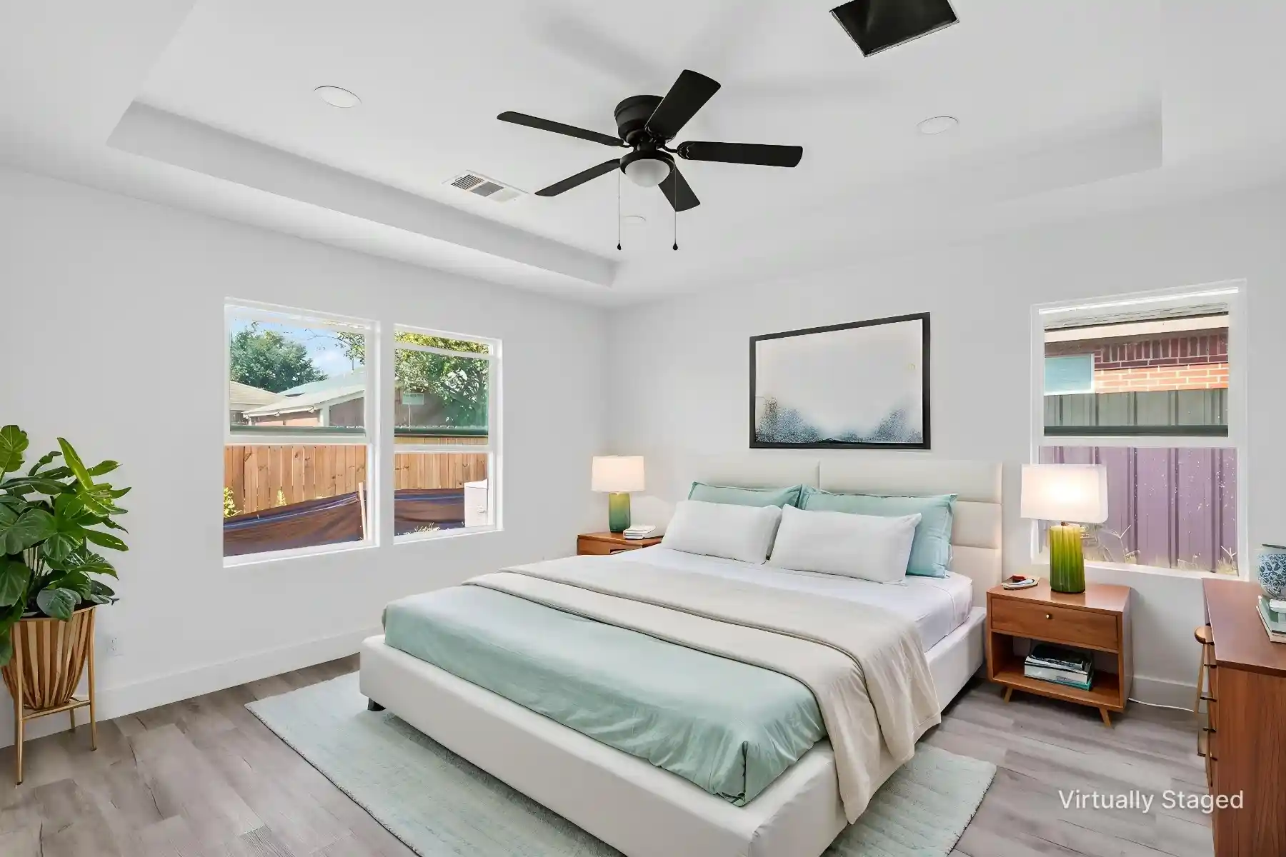 Photo 1 of Single family home for sale at 9704 Valley Mills Ln, Dallas, TX 75227 | MLS# 21317886 | Listing updated on 2026-10-23