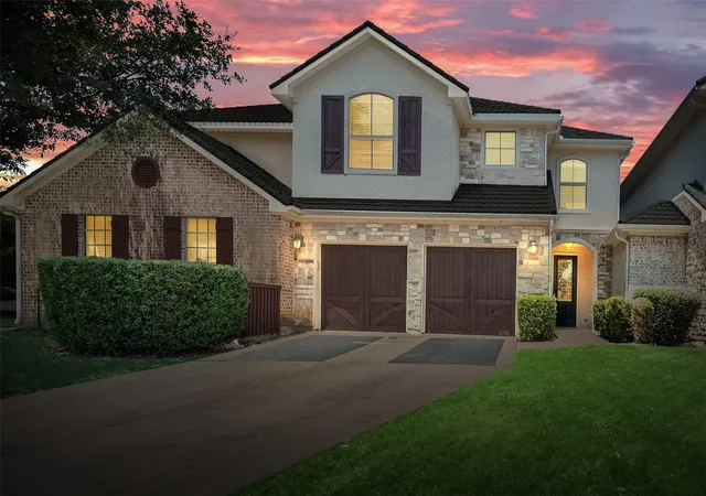 Photo 1 of Sale Pending at 2505 Fountain Cvs, Carrollton, TX 75006 | MLS# 21323892 | Listing updated on 2026-08-21