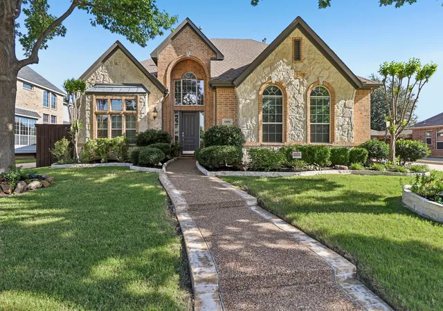 Photo 1 of Single family home for sale at 2308 Idlewild Dr, Frisco, TX 75036 | MLS# 21318309 | Listing updated on 2026-07-08