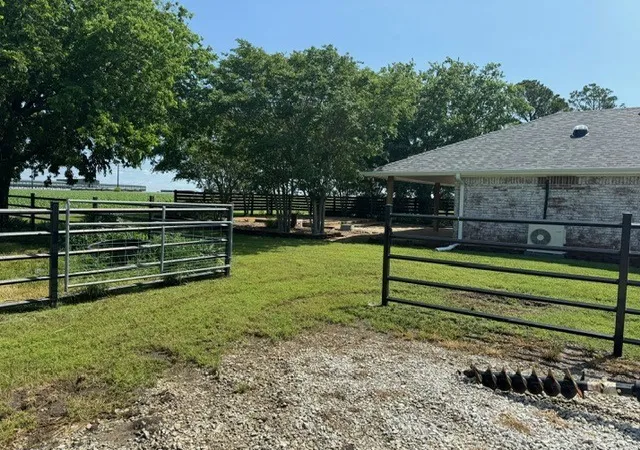 Photo 3 of Single family home for sale at 1273 Wall St Rd, Gunter, TX 75058 | MLS# 21323265 | Listing updated on 2026-08-22