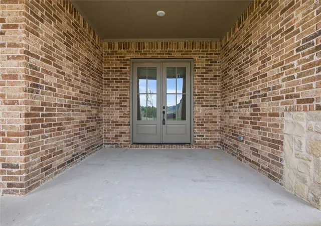 Photo 3 of Single family home for sale at 713 Allison, Van Alstyne, TX 75495 | MLS# 21323964 | Listing updated on 2026-10-02