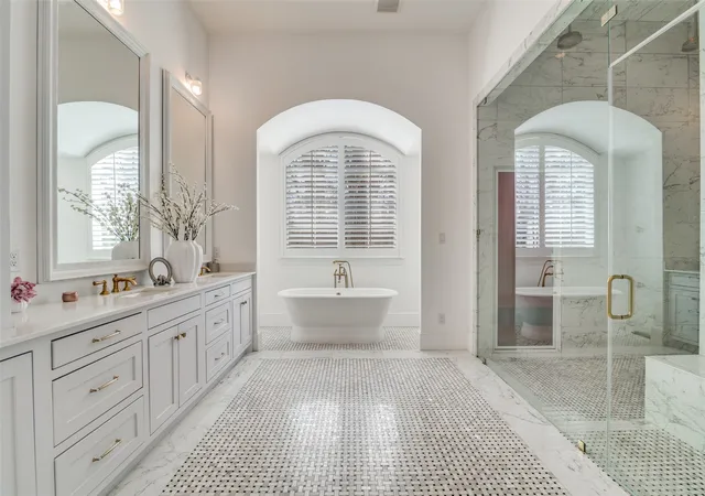 Photo 3 of Single family home for sale at 7968 County Road 2412, Quinlan, TX 75474 | MLS# 21324073 | Listing updated on 2026-10-05