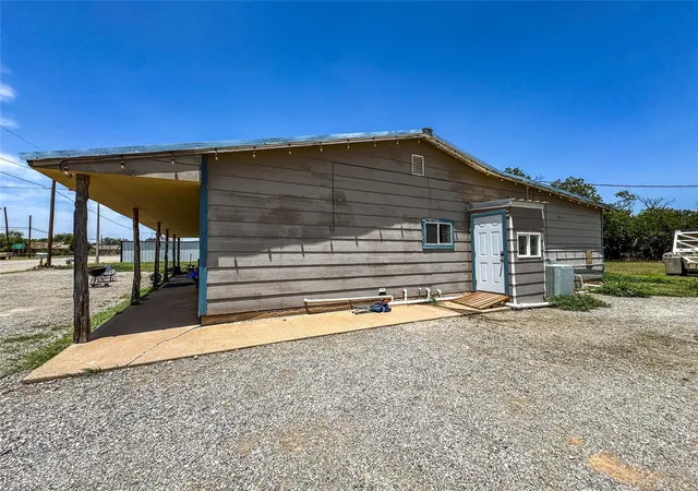 Photo 2 of Condo for sale at 707 S Avenue Avenue E, Haskell, TX 79521 | MLS# 21322799 | Listing updated on 2026-07-08