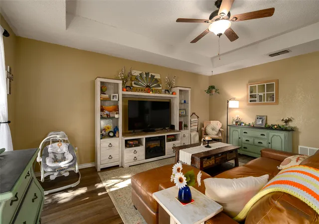 Photo 4 of Single family home for sale at 410 E Hazelwood St, Princeton, TX 75407 | MLS# 21309730 | Listing updated on 2026-10-02