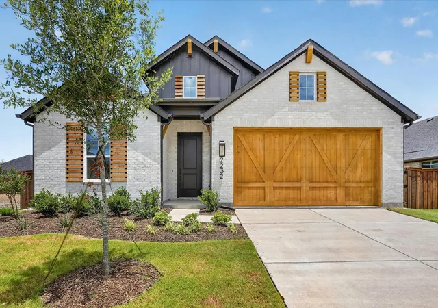 Photo 4 of Single family home for sale at 2232 Grillo Ln, Rockwall, TX 75032 | MLS# 21323923 | Listing updated on 2026-08-04