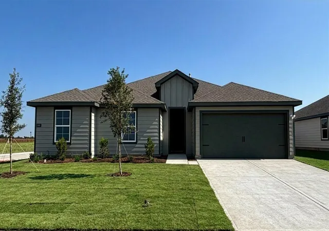 Photo 1 of Sale Pending at 508 White Willow Dr, Josephine, TX 75189 | MLS# 21324136 | Listing updated on 2026-08-31