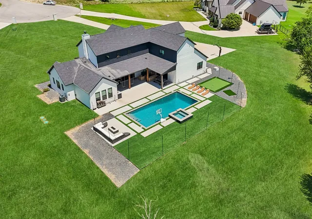 Photo 1 of Single family home for sale at 181 Loma Alta Ct, Aledo, TX 76008 | MLS# 21316858 | Listing updated on 2026-07-26