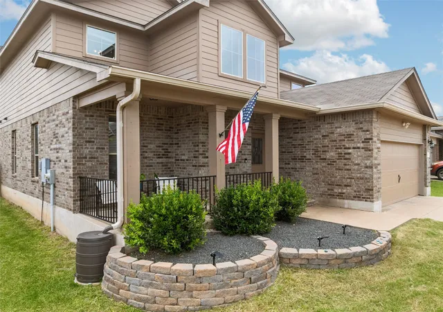 Photo 2 of Single family home for sale at 11116 Whitlock Dr, Lorena, TX 76655 | MLS# 21323603 | Listing updated on 2026-08-16