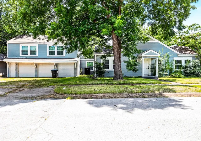 Single family home for sale at 3901 Moulton St, Greenville, TX 75401 | MLS# 21324189