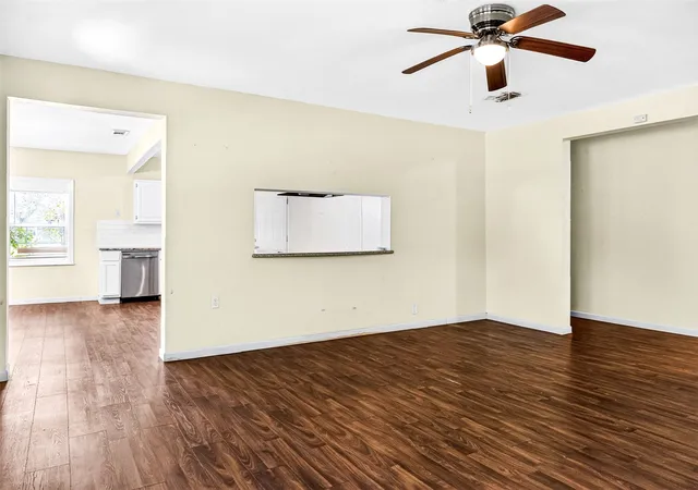 Photo 4 of Single family home for sale at 3901 Moulton St, Greenville, TX 75401 | MLS# 21324189 | Listing updated on 2026-10-08