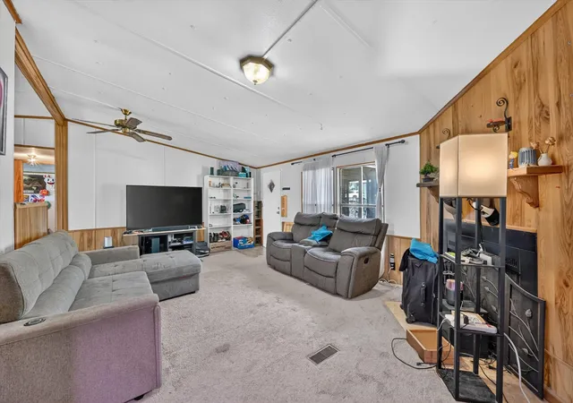Photo 3 of Manufactured home for sale at 736 Little Joe Rd, Sanger, TX 76266 | MLS# 21310728 | Listing updated on 2026-09-26