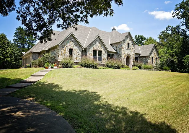 Photo 1 of Single family home for sale at 4700 Stonebridge Ln, Athens, TX 75751 | MLS# 21323974 | Listing updated on 2026-07-28