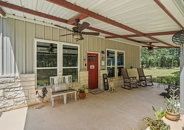 Photo 3 of Single family home for sale at 125 Rolling Hills Blvd, Alvord, TX 76225 | MLS# 21317412 | Listing updated on 2026-07-20