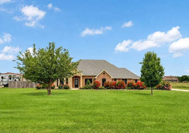 Photo 1 of Single family home for sale at 1745 County Road 1106, Anna, TX 75409 | MLS# 21315957 | Listing updated on 2026-08-14