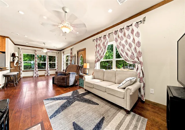 Photo 3 of Single family home for sale at 5470 Possum Trl, Eustace, TX 75124 | MLS# 21324350 | Listing updated on 2026-09-04