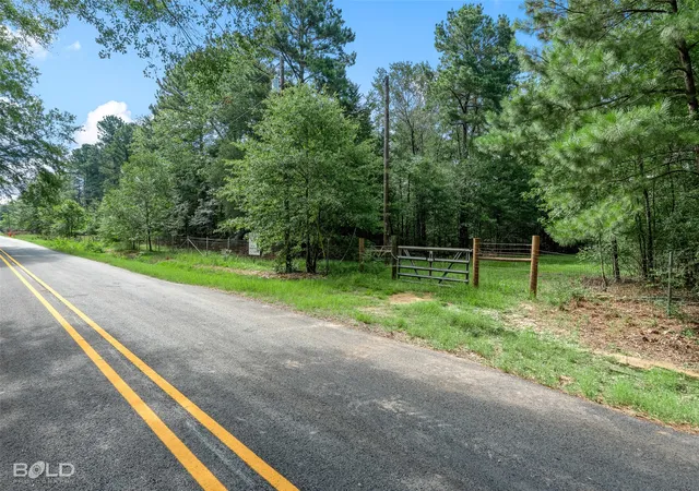 Photo 3 of Land for sale at 11015 Hereford Rd, Mooringsport, LA 71060 | MLS# 21313772 | Listing updated on 2026-07-08