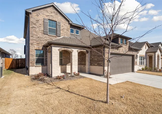 Photo 2 of Single family home for sale at 1420 Escondido Dr, Haslet, TX 76052 | MLS# 21324330 | Listing updated on 2026-08-22