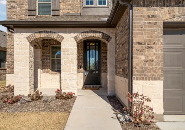 Photo 3 of Single family home for sale at 1420 Escondido Dr, Haslet, TX 76052 | MLS# 21324330 | Listing updated on 2026-08-22